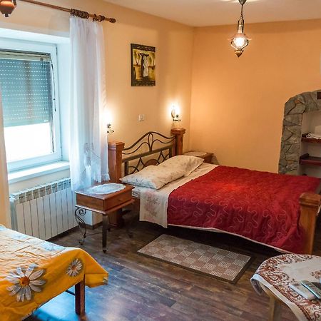 Apartma In Sobe Pilih Vipava Chambre photo