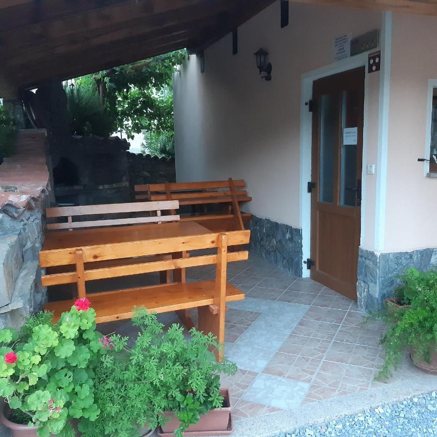 Apartma In Sobe Pilih Vipava Extérieur photo
