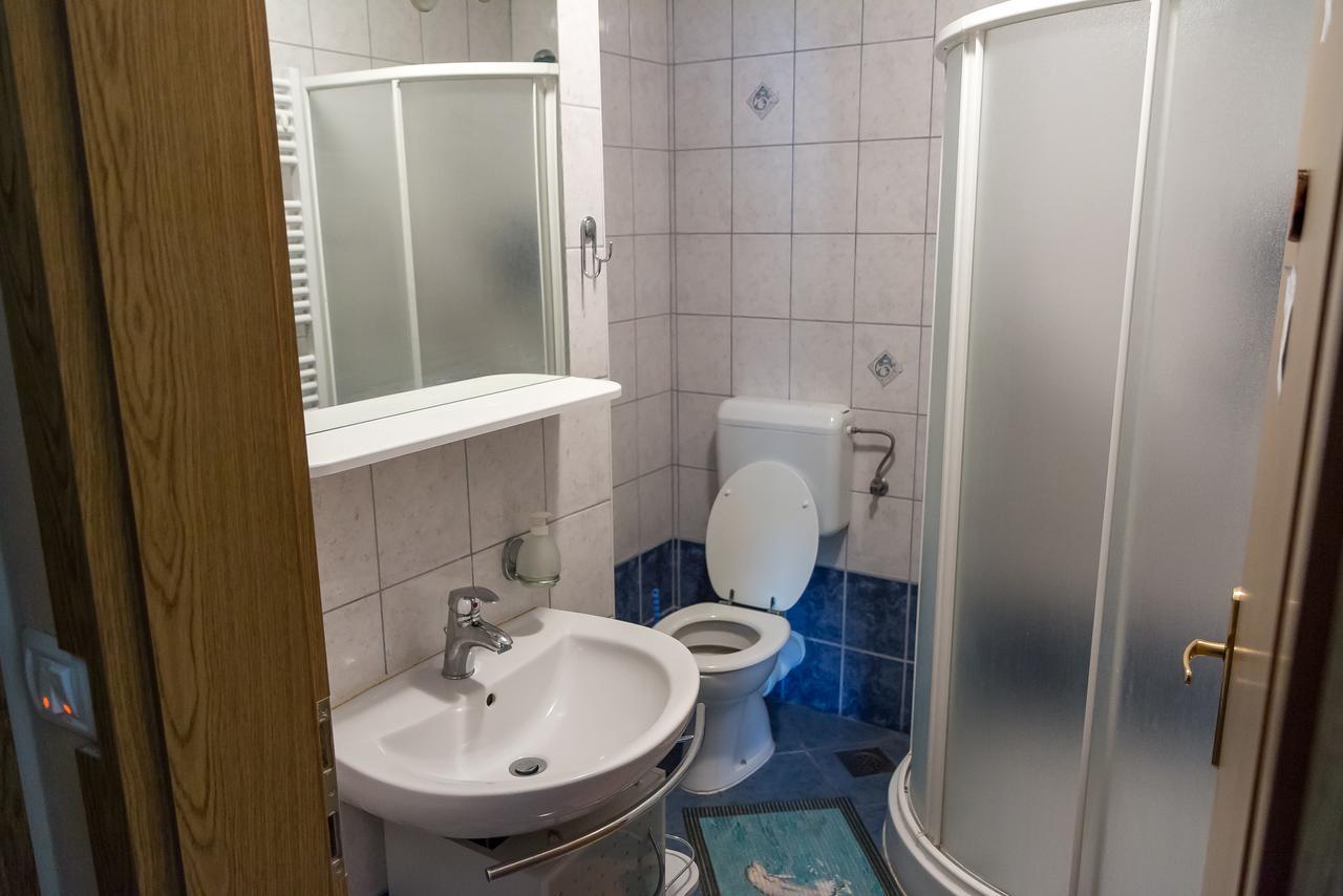 Apartma In Sobe Pilih Vipava Extérieur photo
