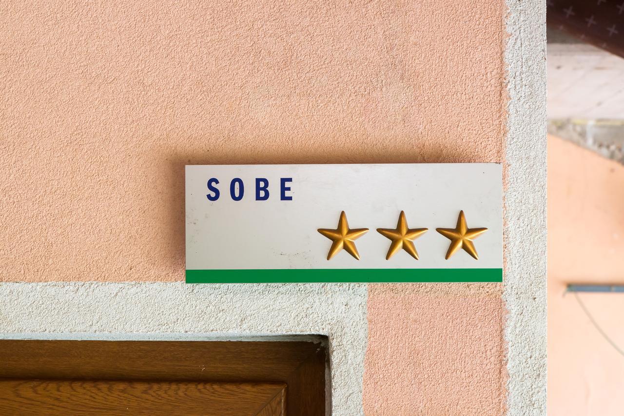 Apartma In Sobe Pilih Vipava Extérieur photo